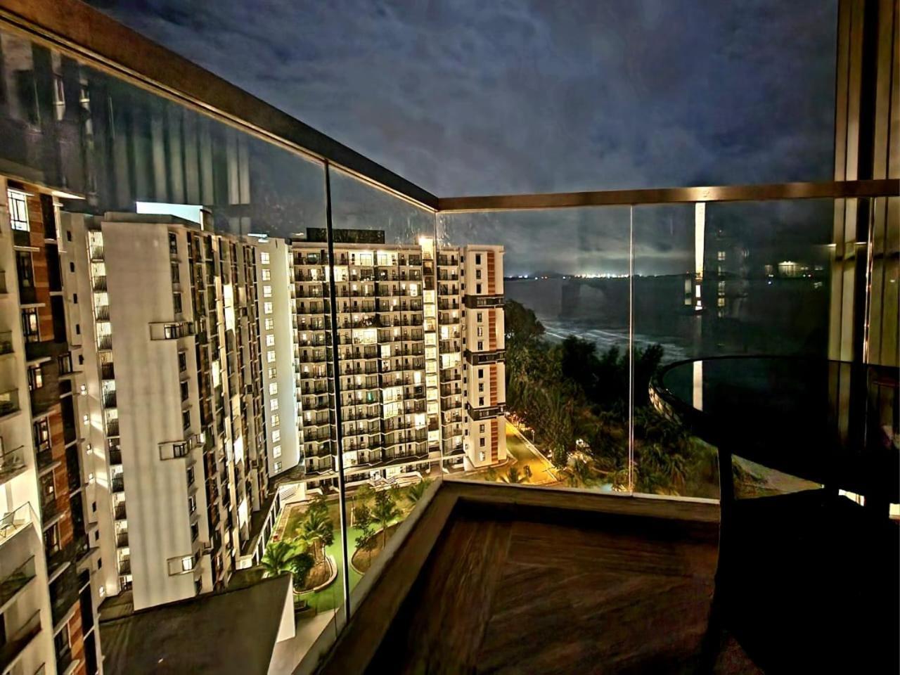 Spectacular High Floor Sea View And Pool View Residences Κουαντάν Εξωτερικό φωτογραφία